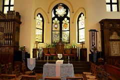 04-2 Altar Inside Jan Hus Presbyterian Church At 351 East 74 St Upper East Side New York City.jpg